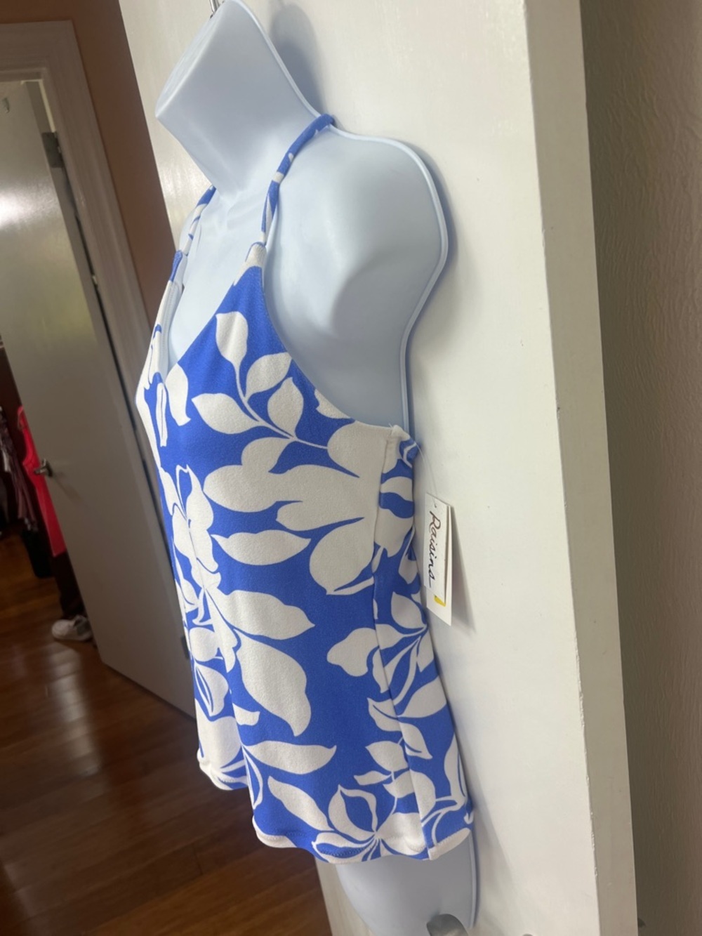 Raisins Glass Beach Noumea Terry Texture Tankini Swim Top. Sz. XL, Strappy back - Picture 3 of 10